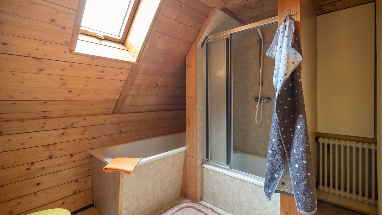 BathRoom BathRoom